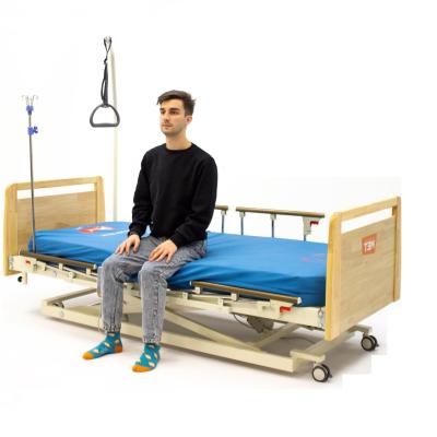 Медицинская кровать MET SILVIA, электрическая с опусканием ложа до уровня пола